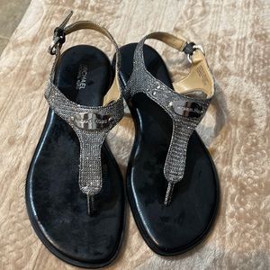 Women Michael Kors blk sandals